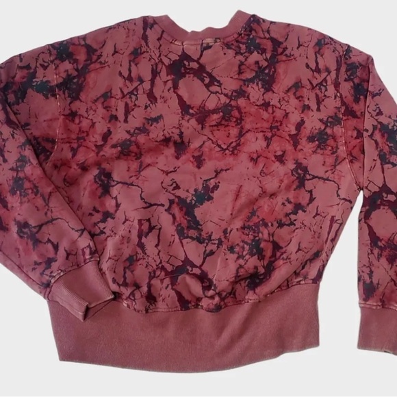 JoyLab Crushed Berry Cropped Crewneck Sweatshirt Size Small - Picture 3 of 6